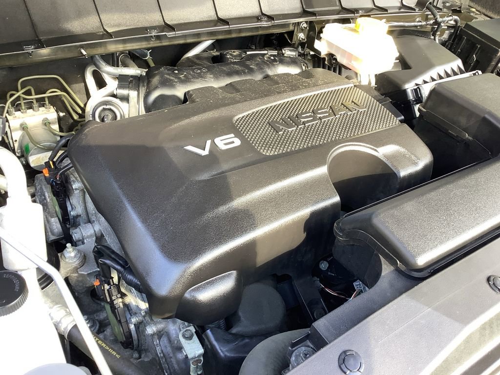 Used 2023 Nissan Pathfinder Platinum image 9