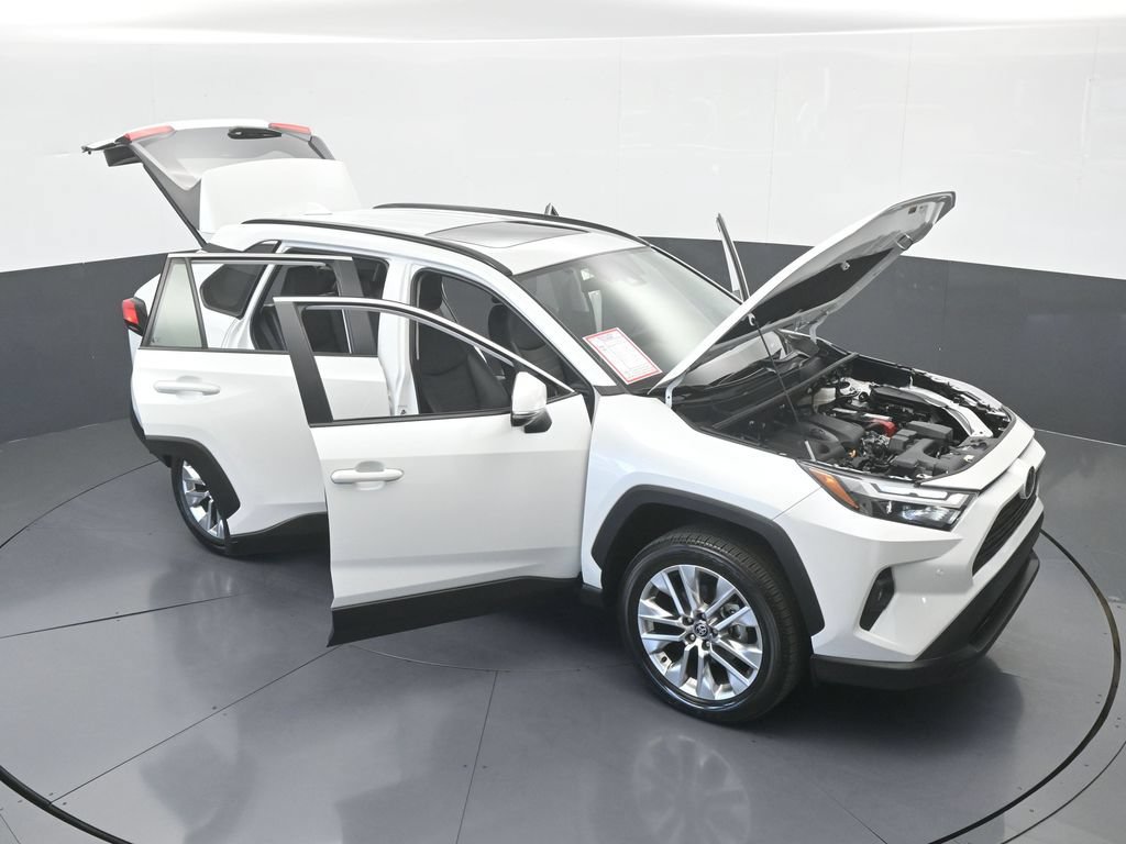 Used 2025 Toyota RAV4 XLE Premium FWD image 67