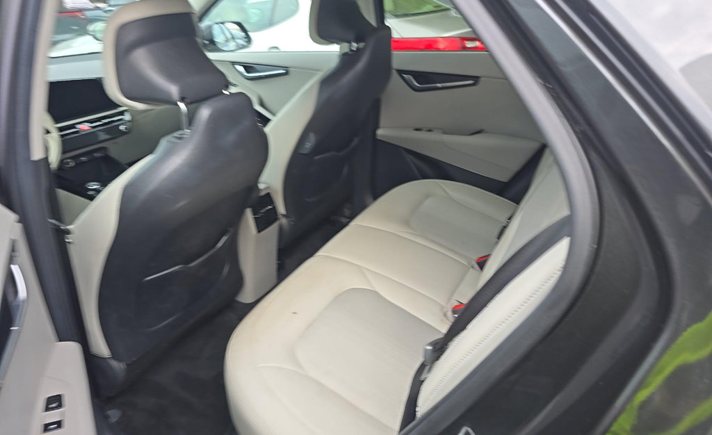 Used 2023 Kia Niro Wind w/ Wind Preserve Package FWD image 16