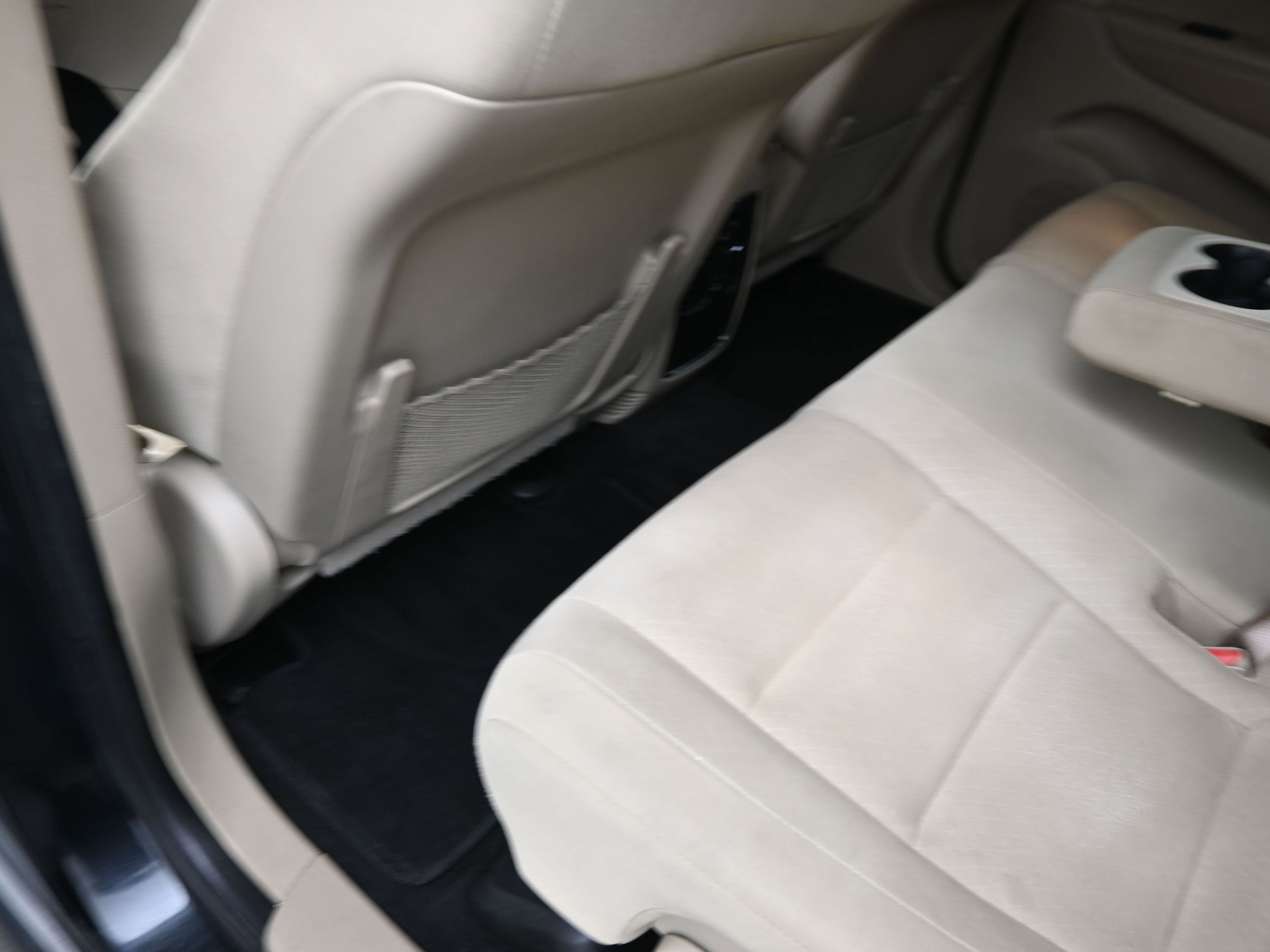 Used 2022 Jeep Grand Cherokee Laredo E image 18