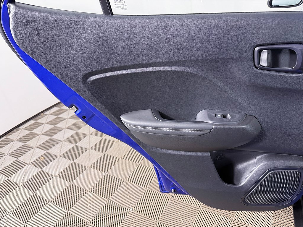 Used 2025 Hyundai Venue Limited image 21