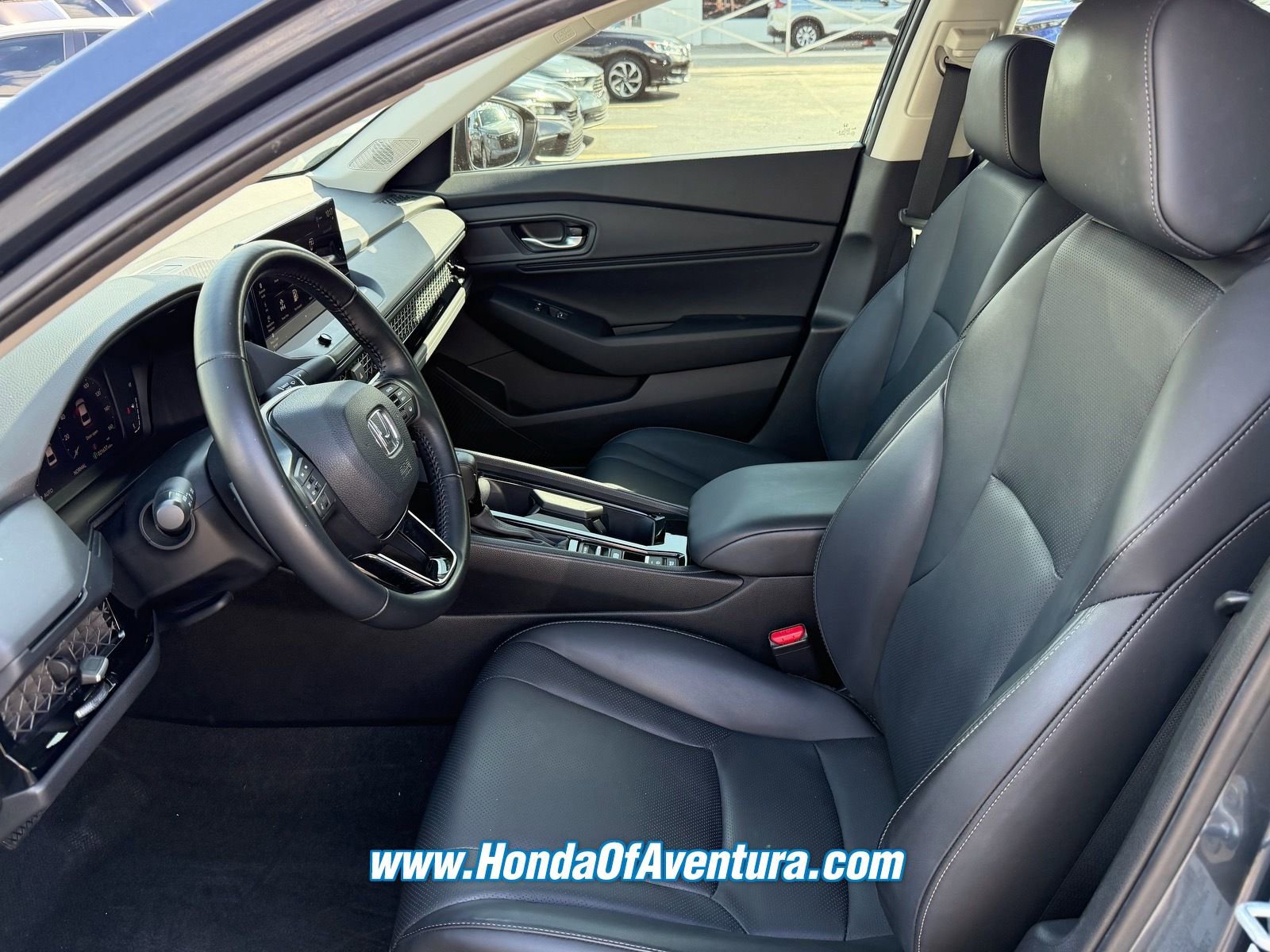 Used 2023 Honda Accord EX-L image 7