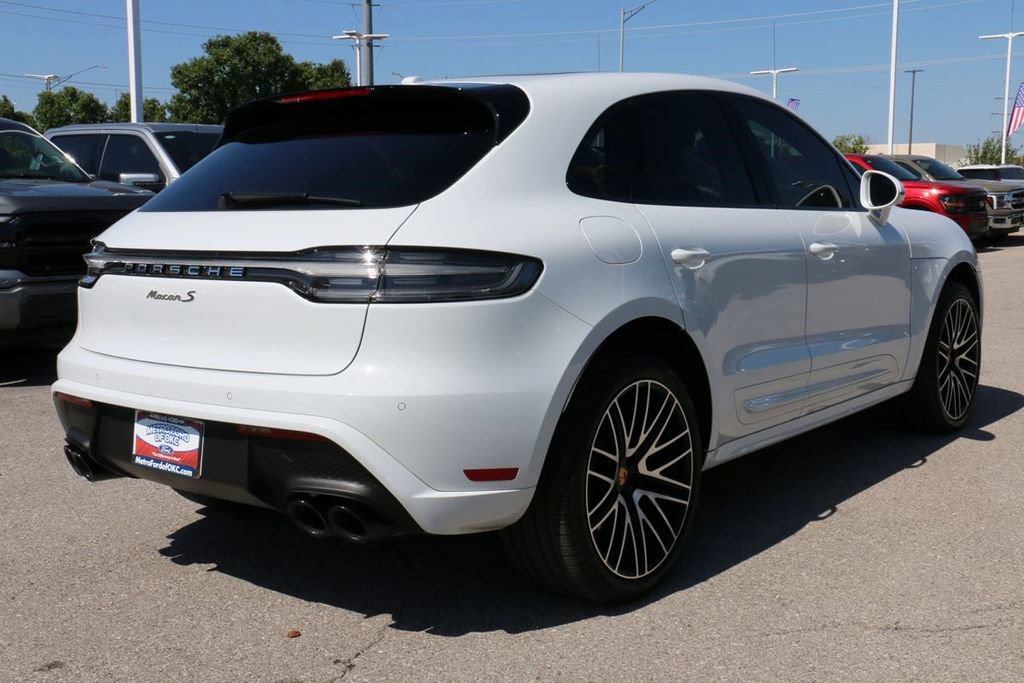 Used 2024 Porsche Macan S AWD/4WD image 5