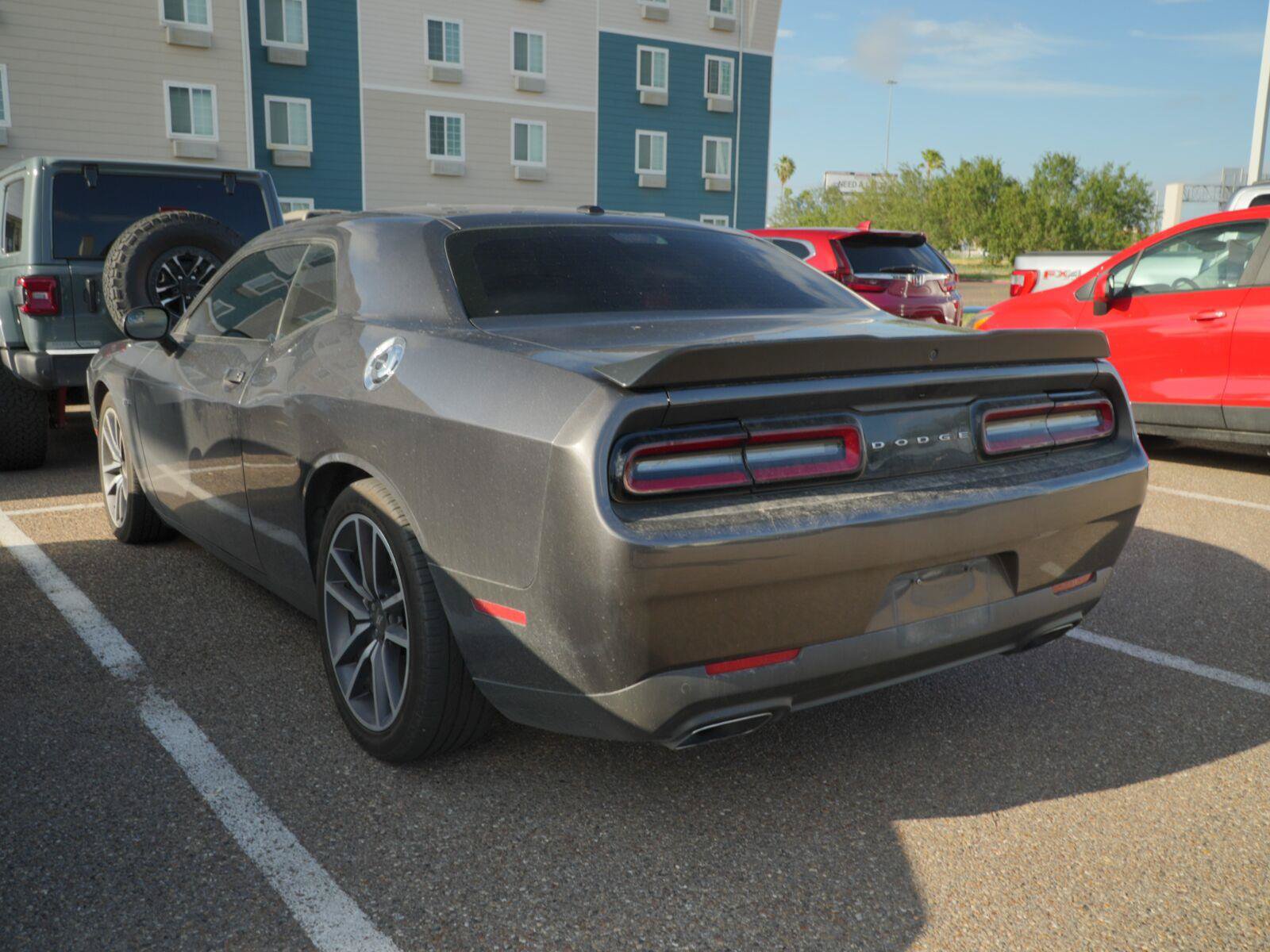 Used 2023 Dodge Challenger R/T RWD image 5