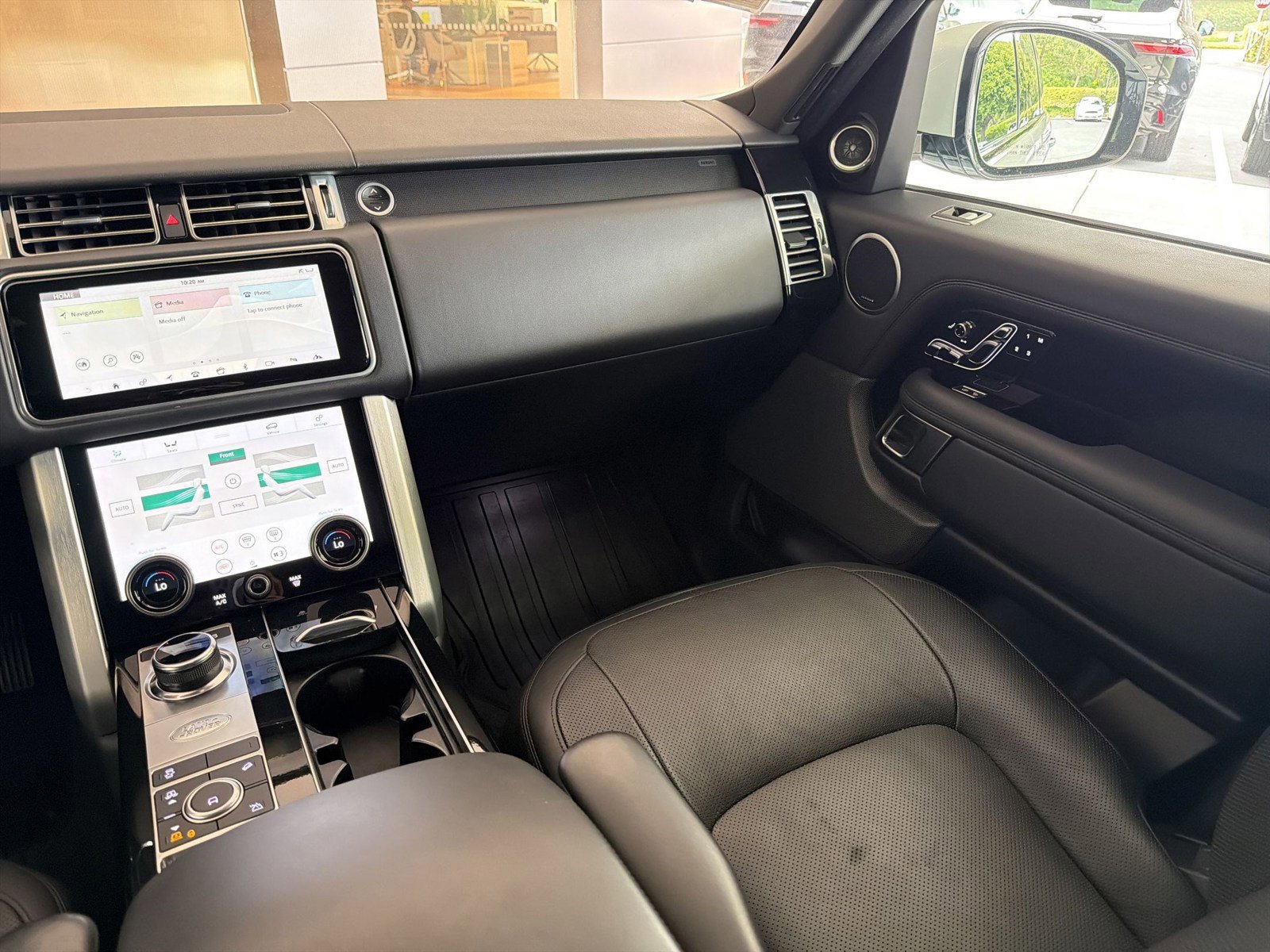 Used 2020 Land Rover Range Rover HSE AWD/4WD image 29