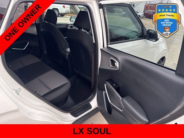 Used 2025 Kia Soul LX image 13