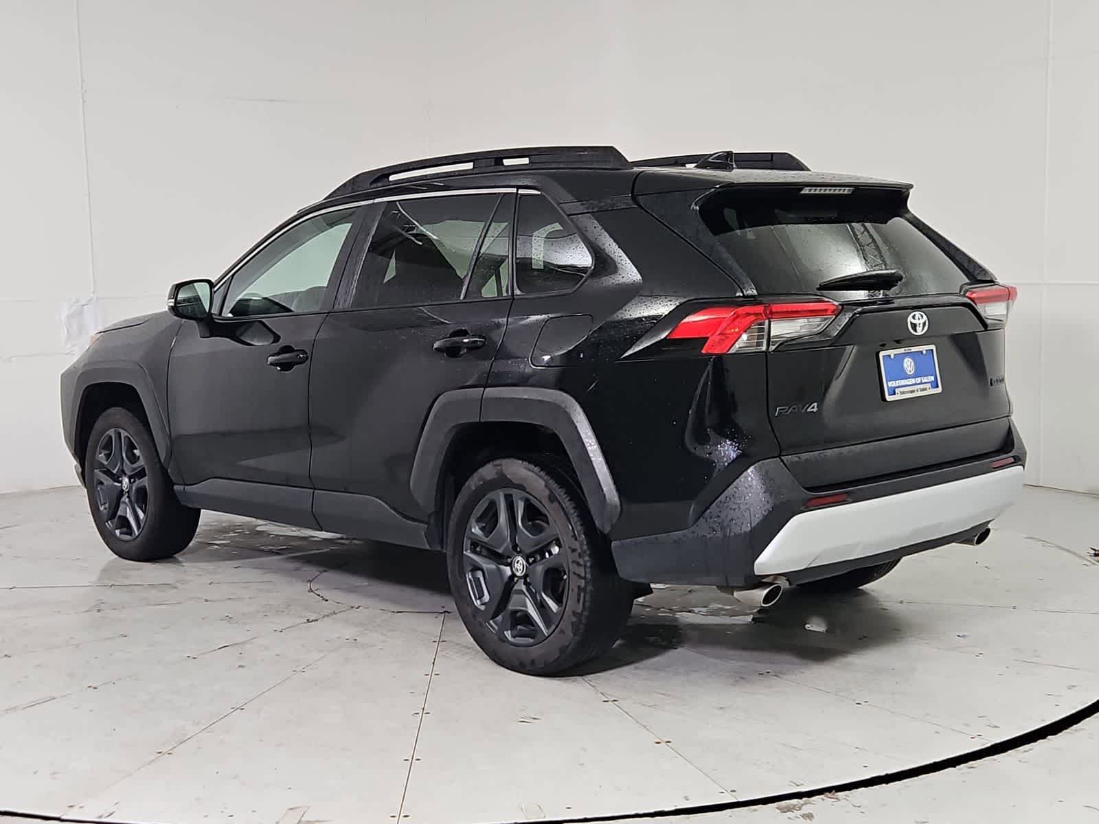 Used 2024 Toyota RAV4 Adventure AWD/4WD image 4