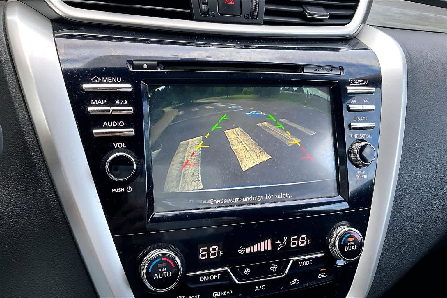 Used 2016 Nissan Murano SV AWD/4WD image 29