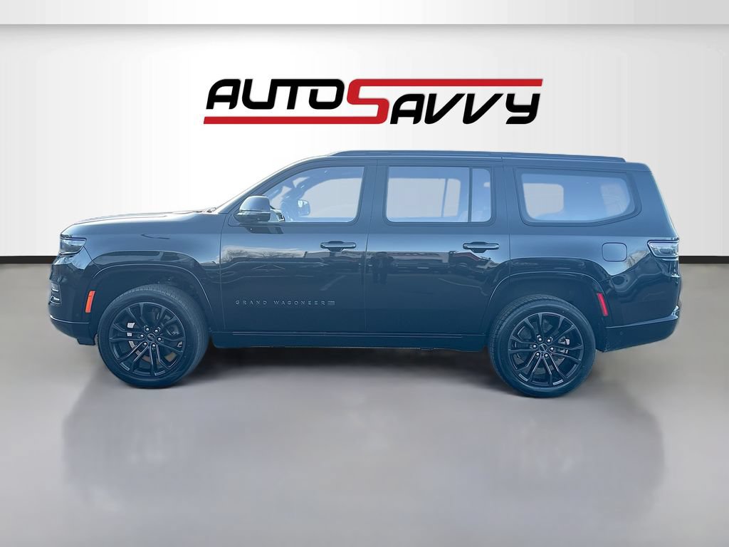 Used 2024 Jeep Grand Wagoneer Series III w/ Rear Seat Video Group 1 AWD/4WD image 4