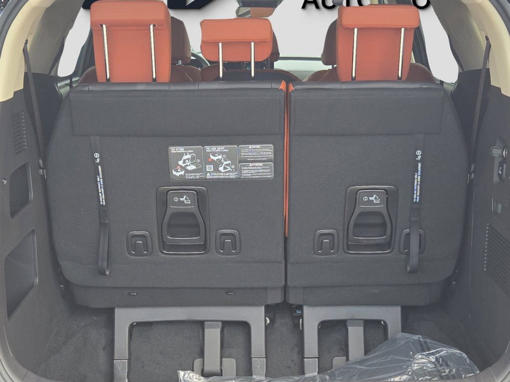 New 2026 Kia Carnival SX image 14