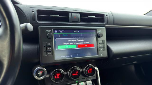 Used 2023 Toyota GR86 RWD image 31