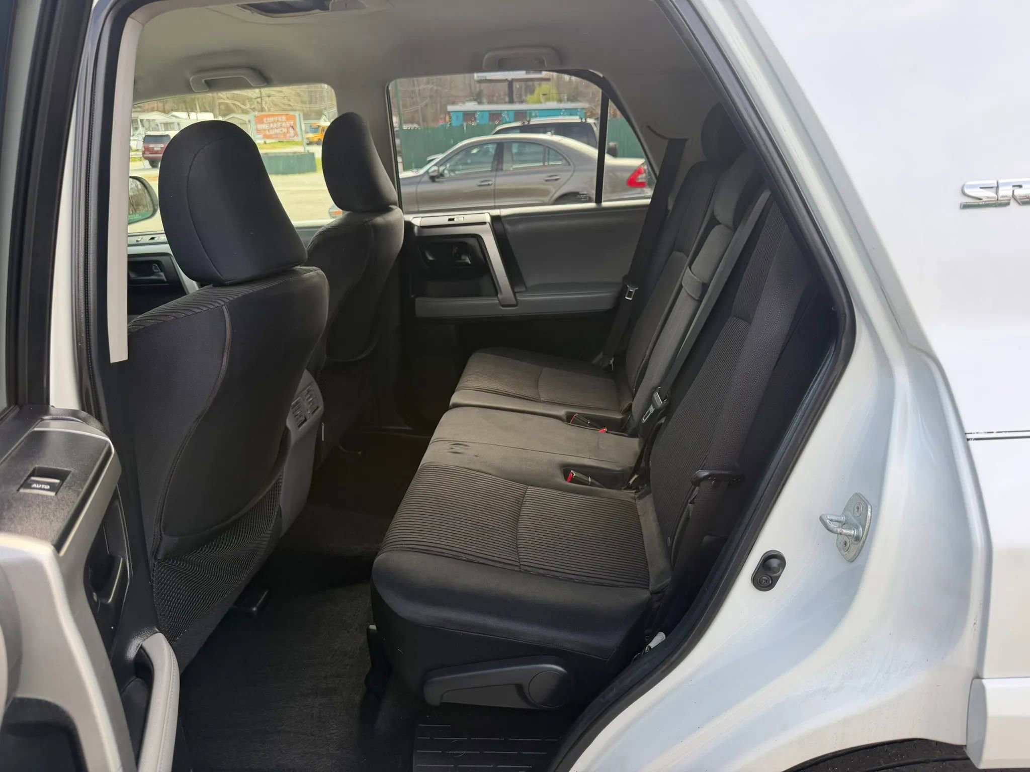 Used 2012 Toyota 4Runner SR5 AWD/4WD image 21