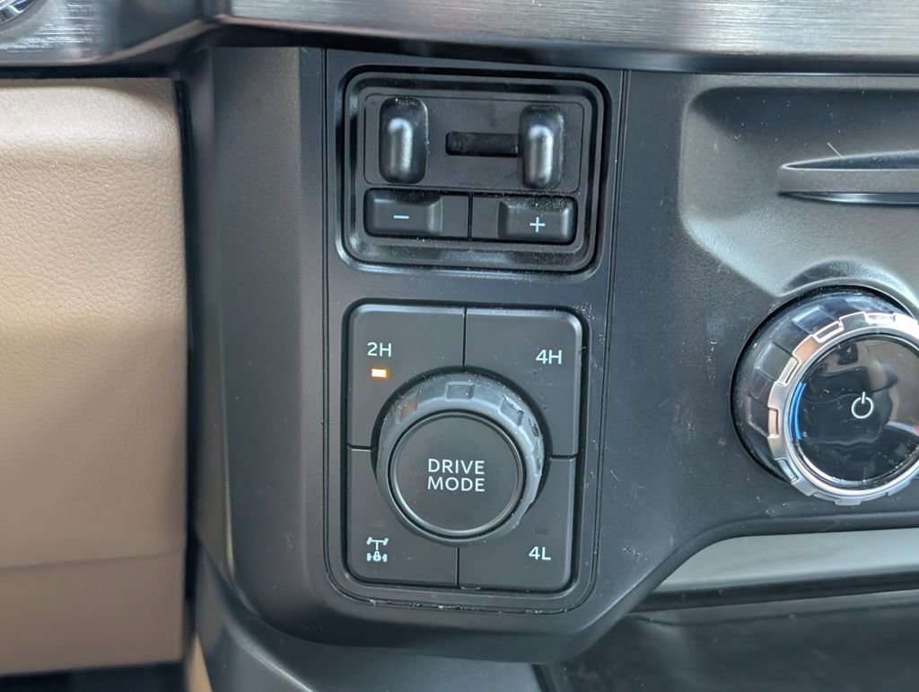 Used 2024 Ford F350 Lariat w/ Lariat Ultimate Package image 14