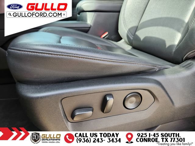 Used 2022 Chevrolet Tahoe Z71 w/ Luxury Package AWD/4WD image 23