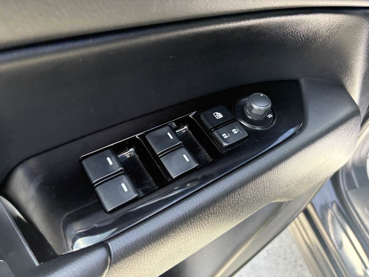 Used 2025 MAZDA CX-5 AWD 2.5 S w/ Select Package image 40