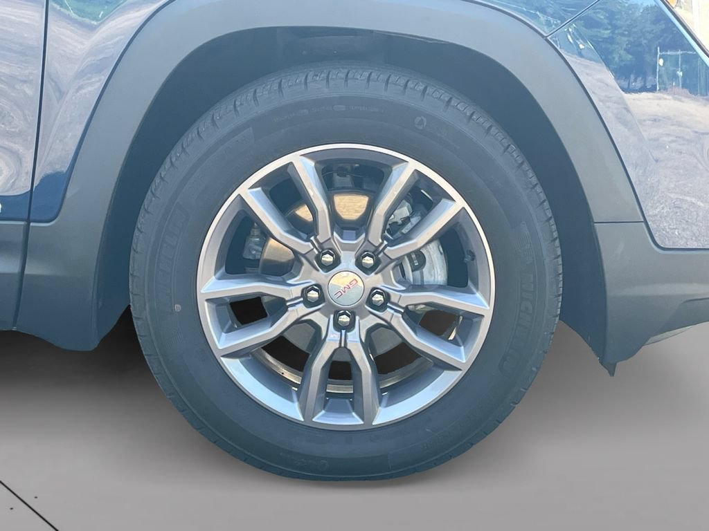 Certified 2023 GMC Terrain SLT w/ Infotainment Package II AWD/4WD image 9