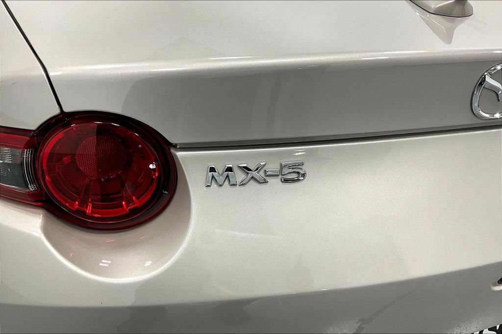Used 2023 MAZDA MX-5 Miata Grand Touring image 37