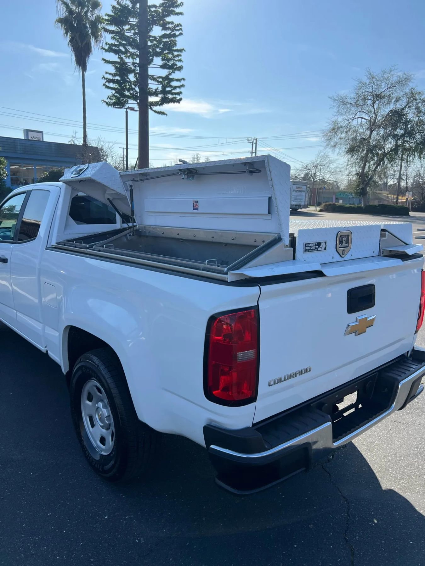 Used 2016 Chevrolet Colorado W/T w/ WT Convenience Package image 8