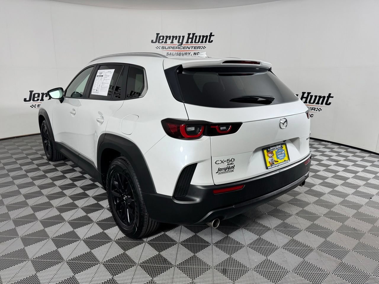 Used 2025 MAZDA CX-50 AWD 2.5 S w/ Premium Package image 8