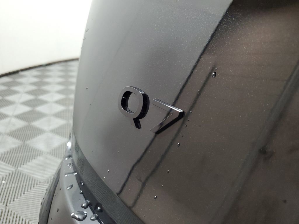 New 2026 Audi Q7 3.0T Premium Plus AWD/4WD image 8