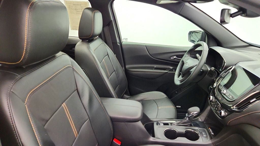 Used 2023 Chevrolet Equinox Premier FWD image 22