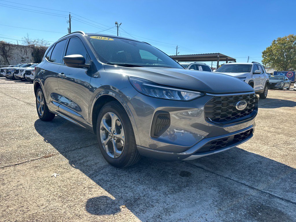 Used 2024 Ford Escape ST-Line w/ Tech Pack #1 image 2
