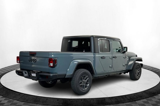 New 2025 Jeep Gladiator Sport AWD/4WD image 5