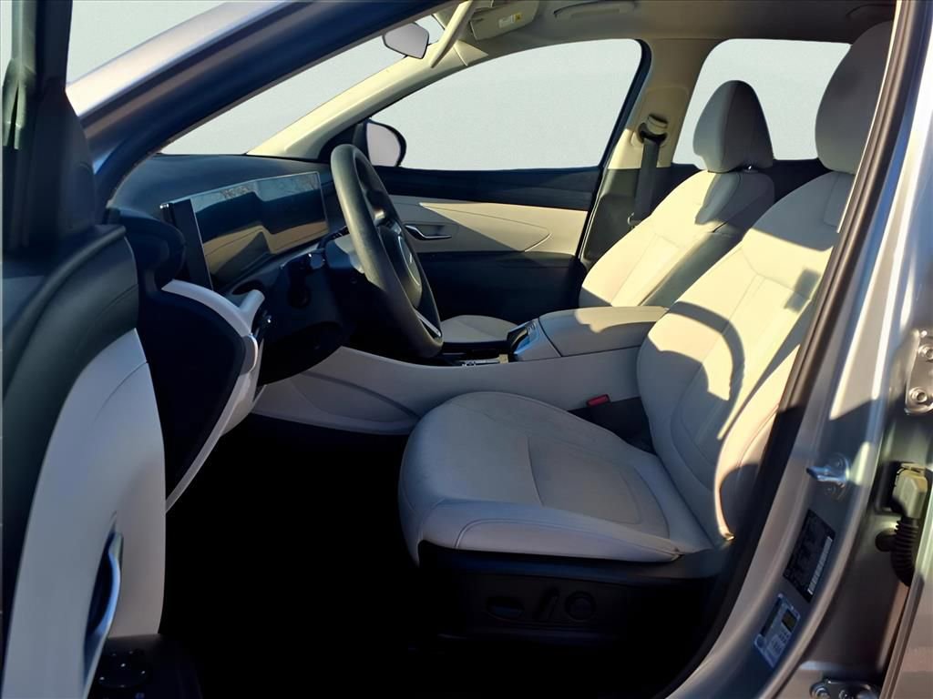 Used 2025 Hyundai Tucson SEL image 12