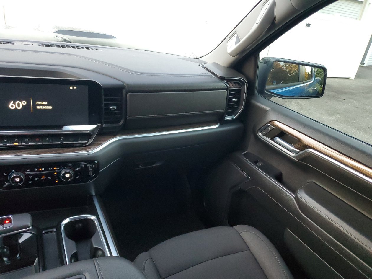 Used 2022 Chevrolet Silverado 1500 LT Trail Boss w/ Protection Package AWD/4WD image 16
