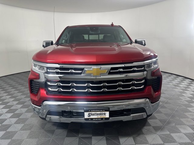 Used 2022 Chevrolet Silverado 1500 LTZ w/ LTZ Premium Package image 7