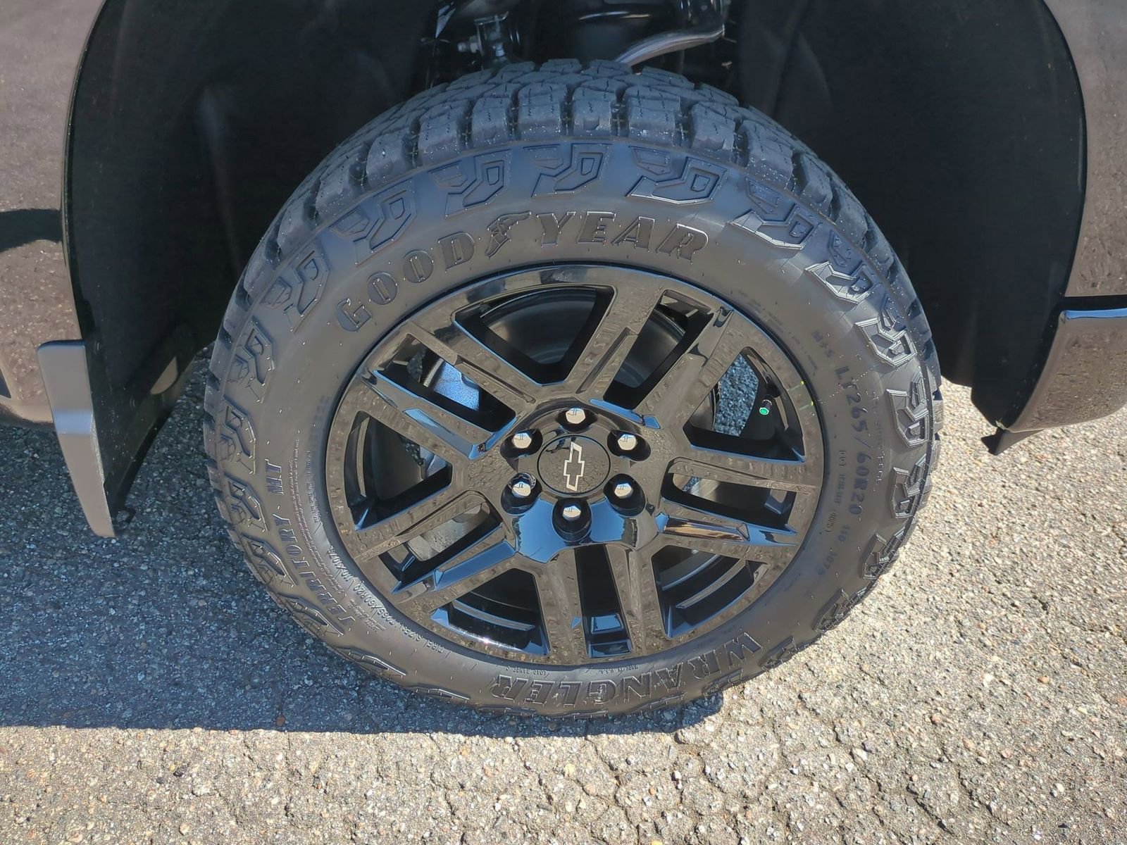 Certified 2026 Chevrolet Silverado 1500 Custom Trail Boss w/ LPO, Dark Essentials Package image 33