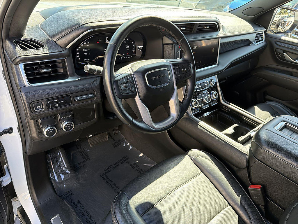 Used 2024 GMC Yukon Denali RWD image 9