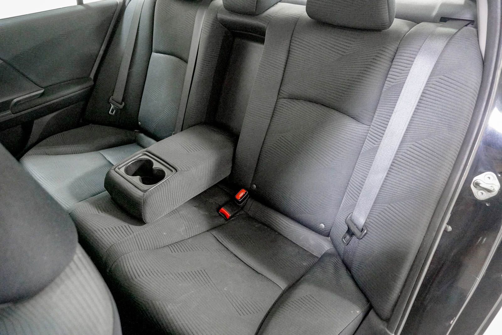 Used 2016 Honda Accord LX image 32