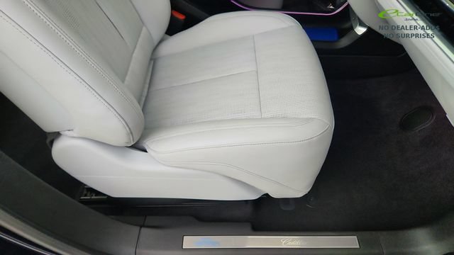 Used 2024 Cadillac Lyriq Luxury RWD image 25
