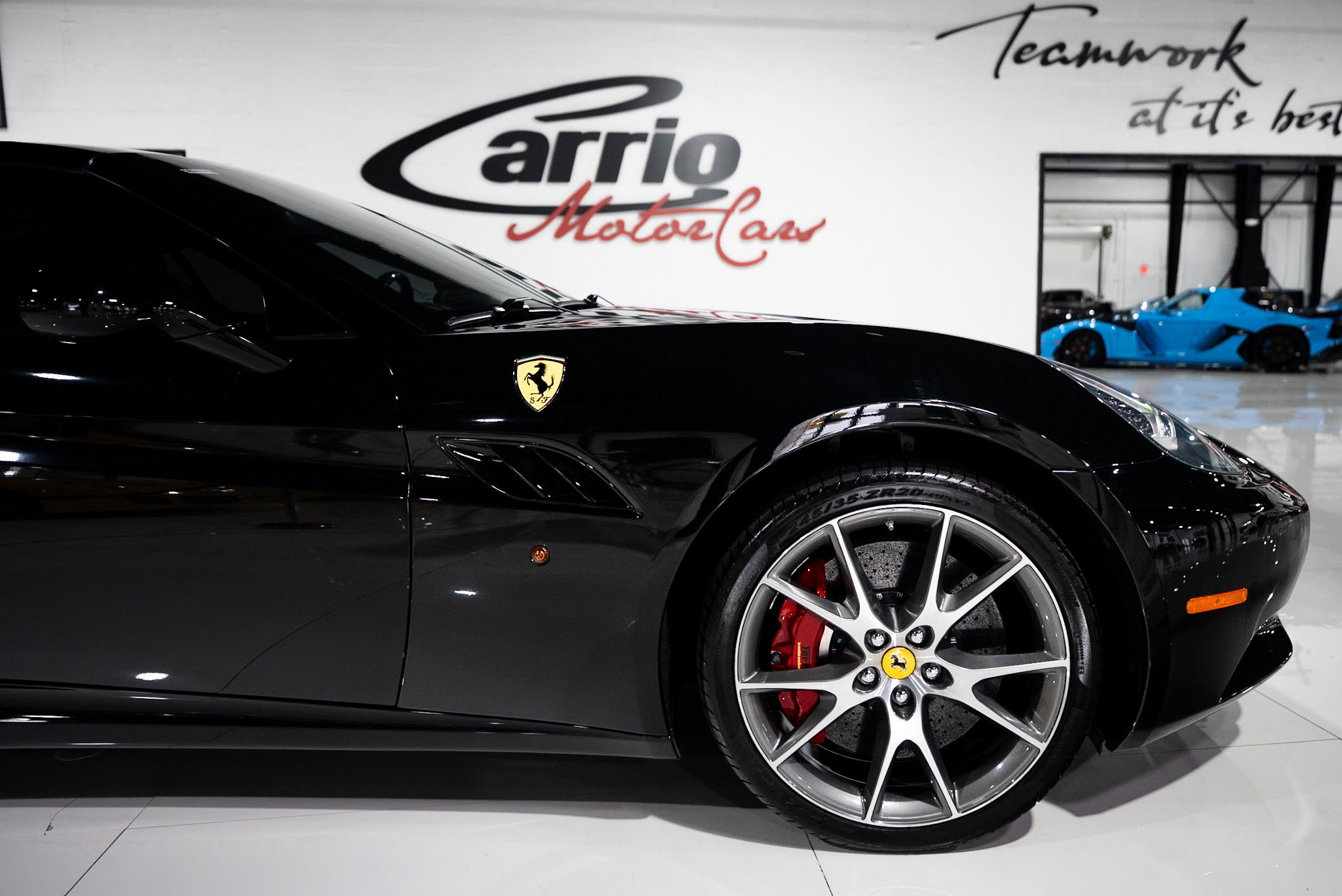 Used 2012 Ferrari California image 47
