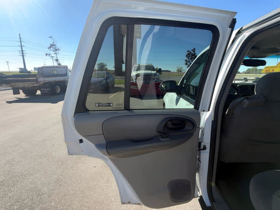 Used 2002 Chevrolet TrailBlazer LT AWD/4WD image 19