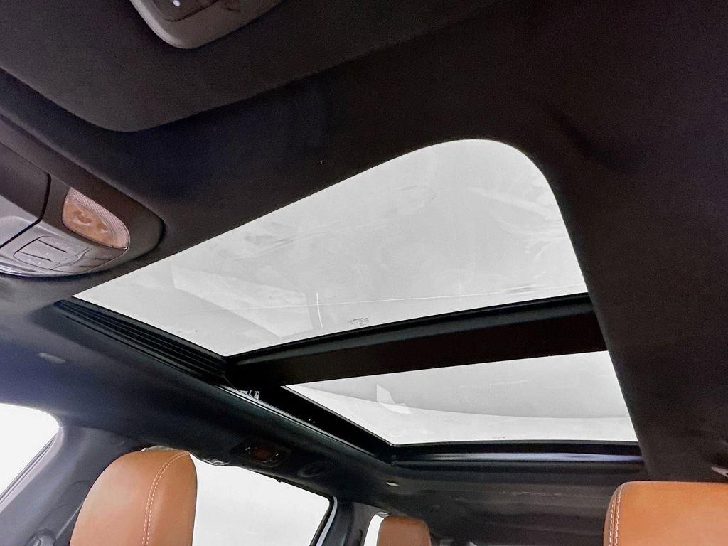 New 2026 Chrysler Pacifica Pinnacle image 14