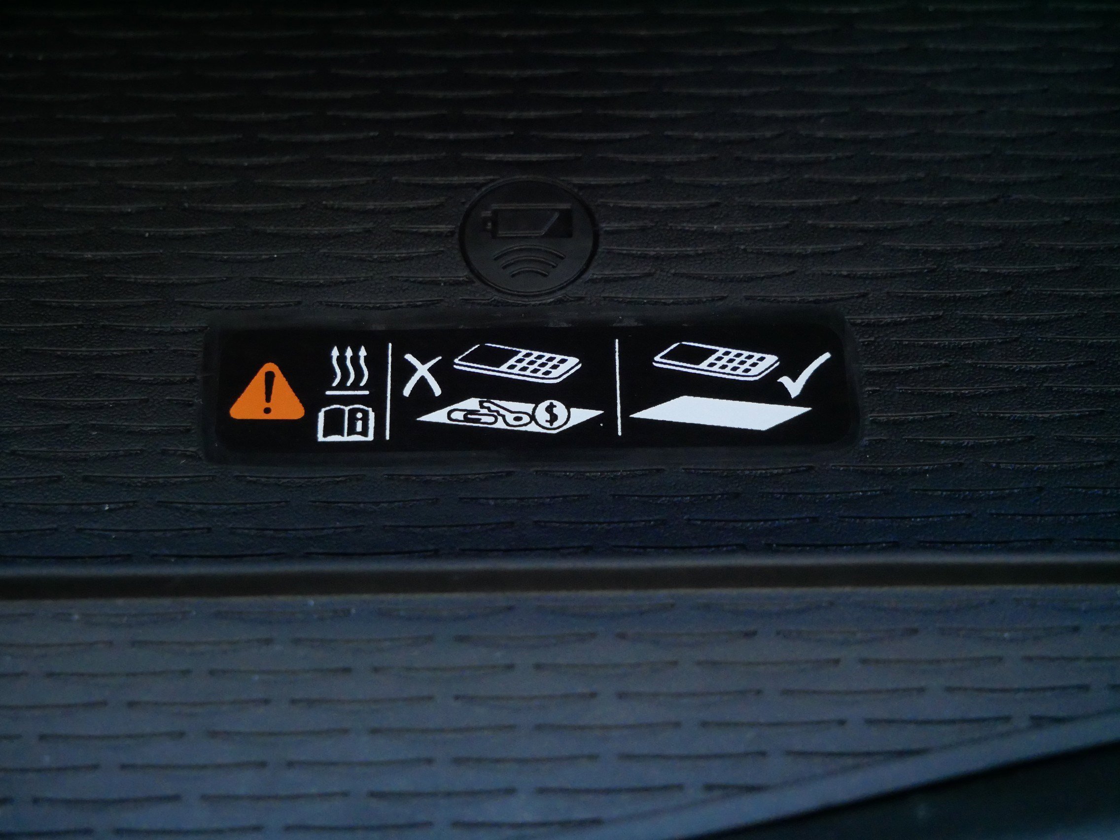 Certified 2024 Cadillac CT4 Sport w/ Climate Package image 28