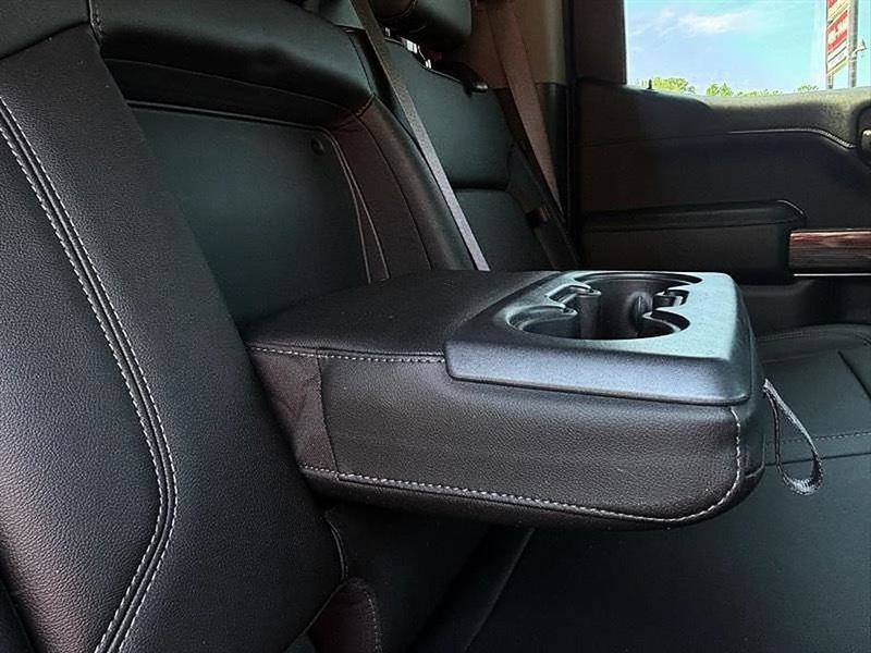 Used 2019 Chevrolet Silverado 1500 LT Trail Boss AWD/4WD image 46