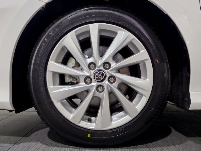 Used 2024 Toyota Camry LE FWD image 23