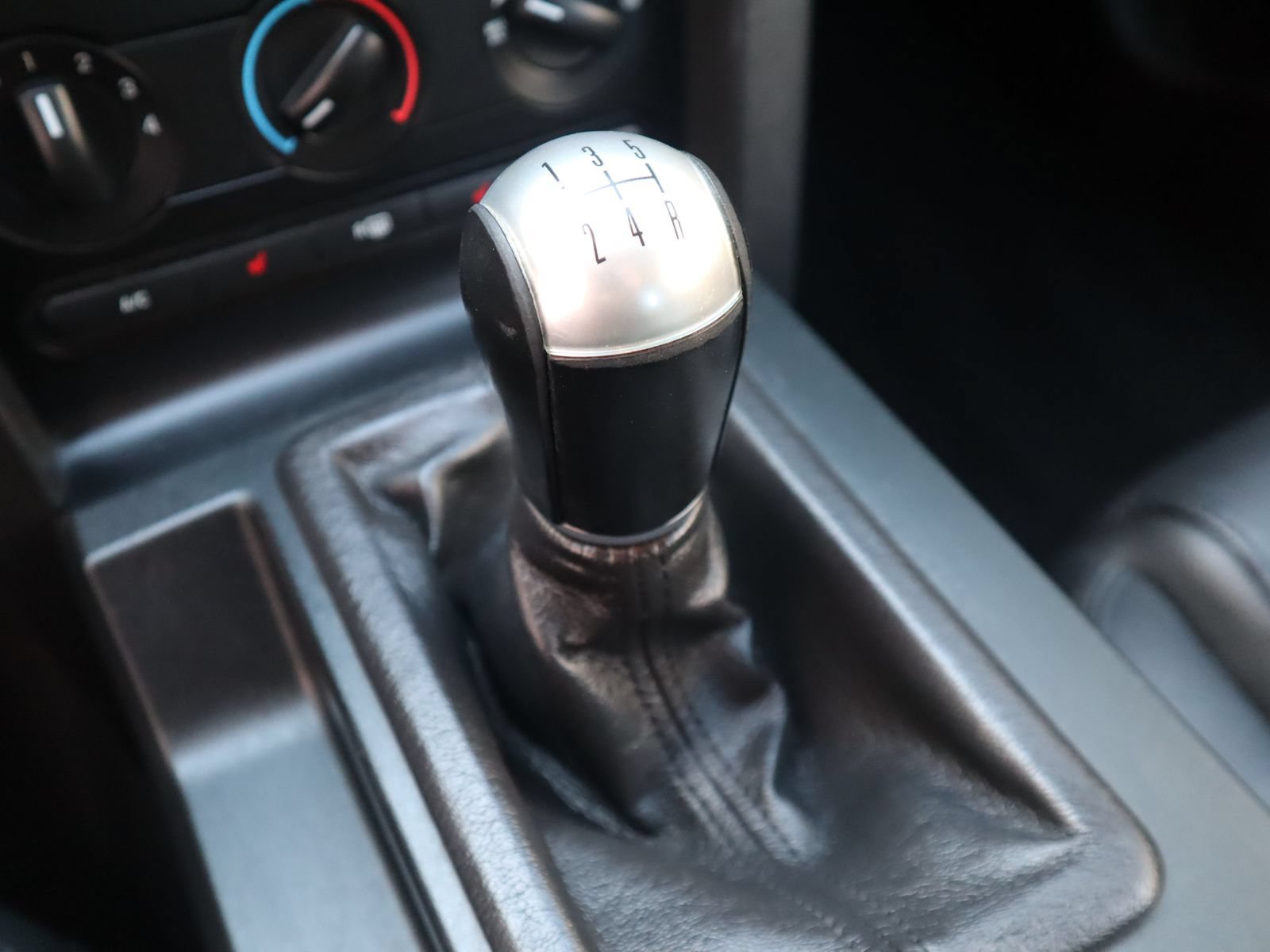 Used 2008 Ford Mustang GT RWD image 46