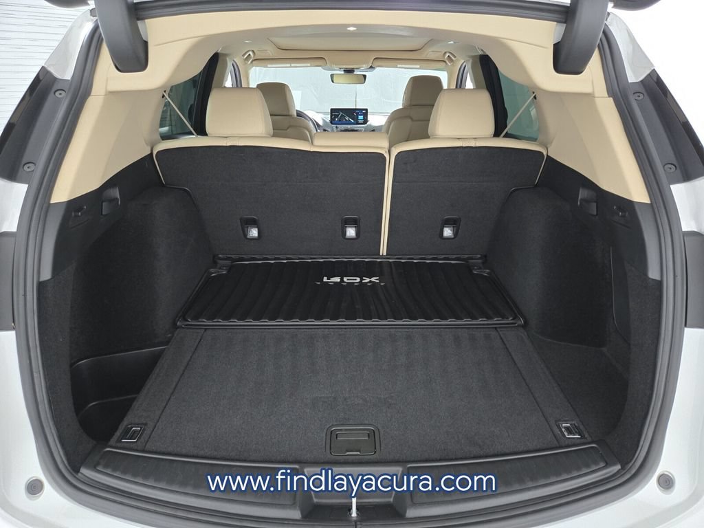 Certified 2023 Acura RDX FWD w/ Technology Package image 18