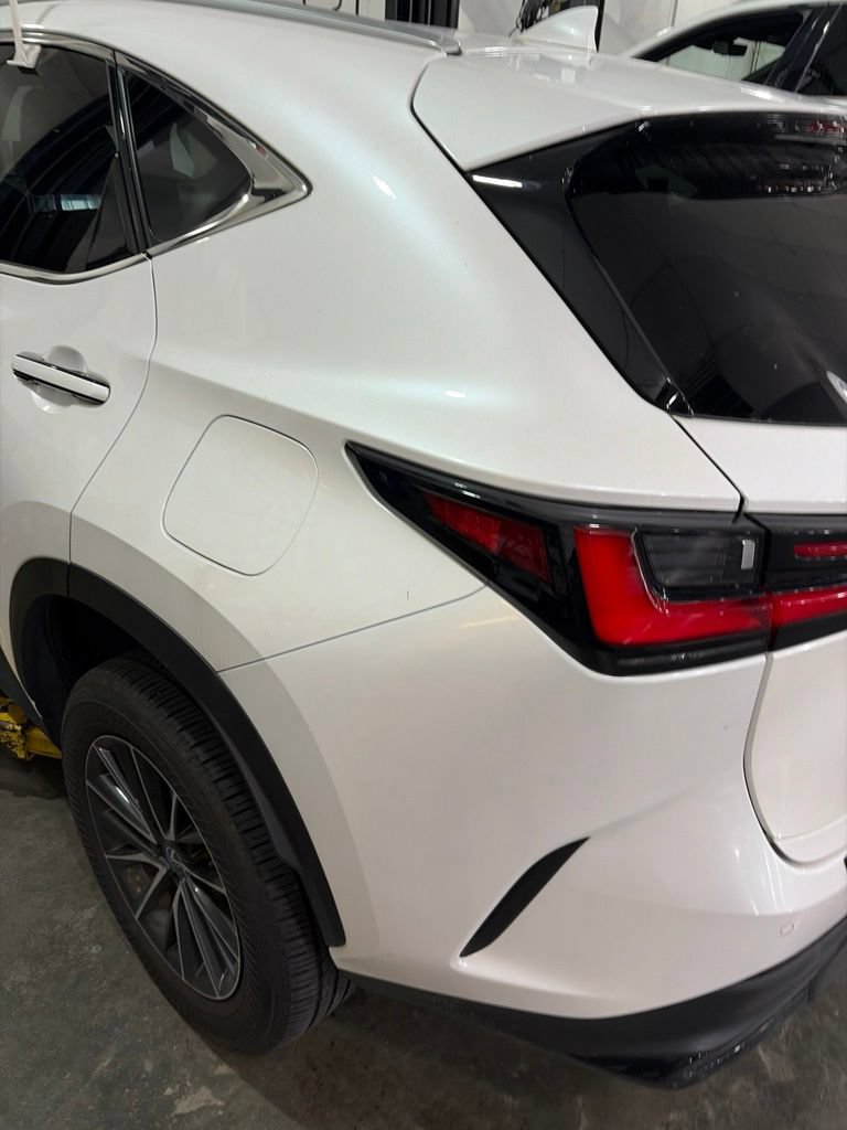 Used 2025 Lexus NX 250 FWD w/ Accessory Package (Z2) image 3