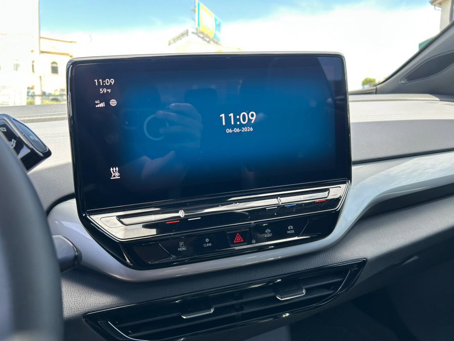 Used 2023 Volkswagen ID.4 Pro S Plus RWD image 26