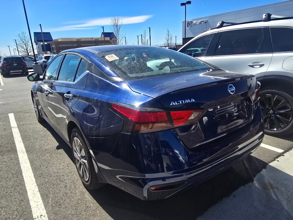 Used 2021 Nissan Altima 2.5 S image 2