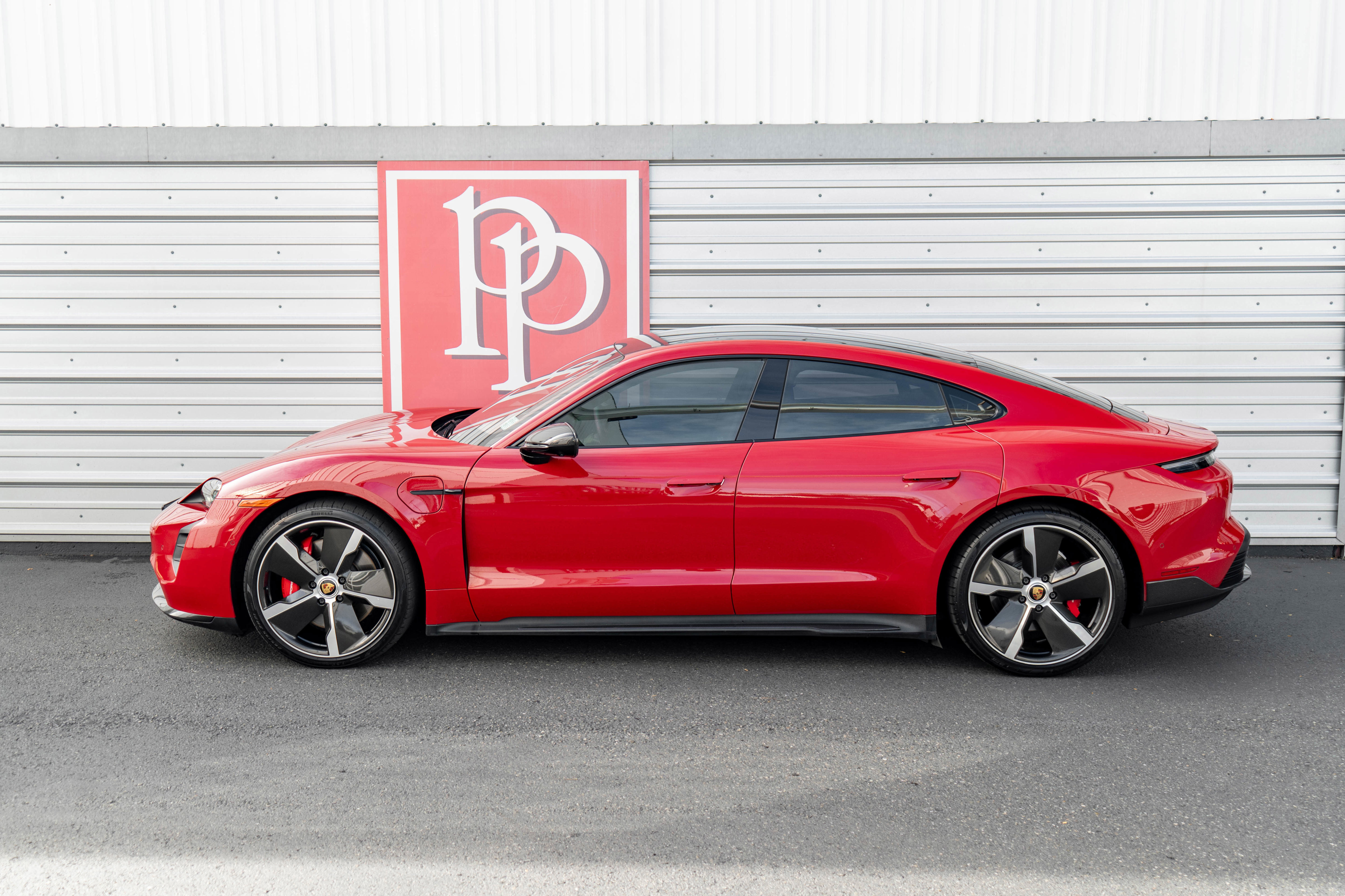 Used 2023 Porsche Taycan GTS image 43