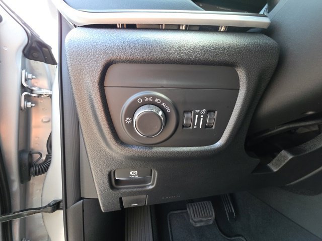 New 2026 Jeep Grand Cherokee Altitude AWD/4WD image 26