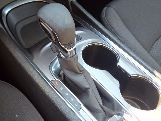 Used 2025 Chevrolet Malibu LT FWD image 26
