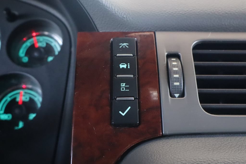 Used 2012 Chevrolet Tahoe 4WD Hybrid image 23