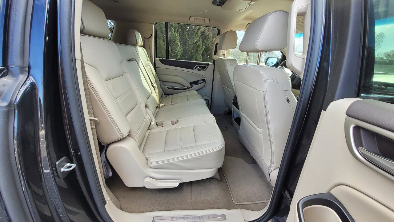 Used 2019 GMC Yukon XL Denali image 19
